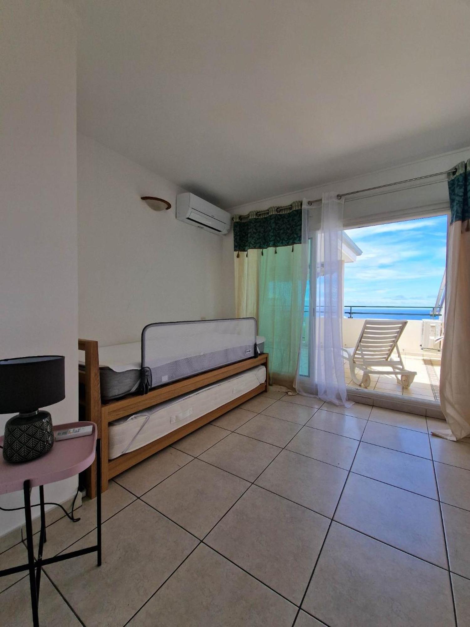Appartement Villa Sur Le Toit, Vue Mer Saint-Gilles-les Bains Ngoại thất bức ảnh