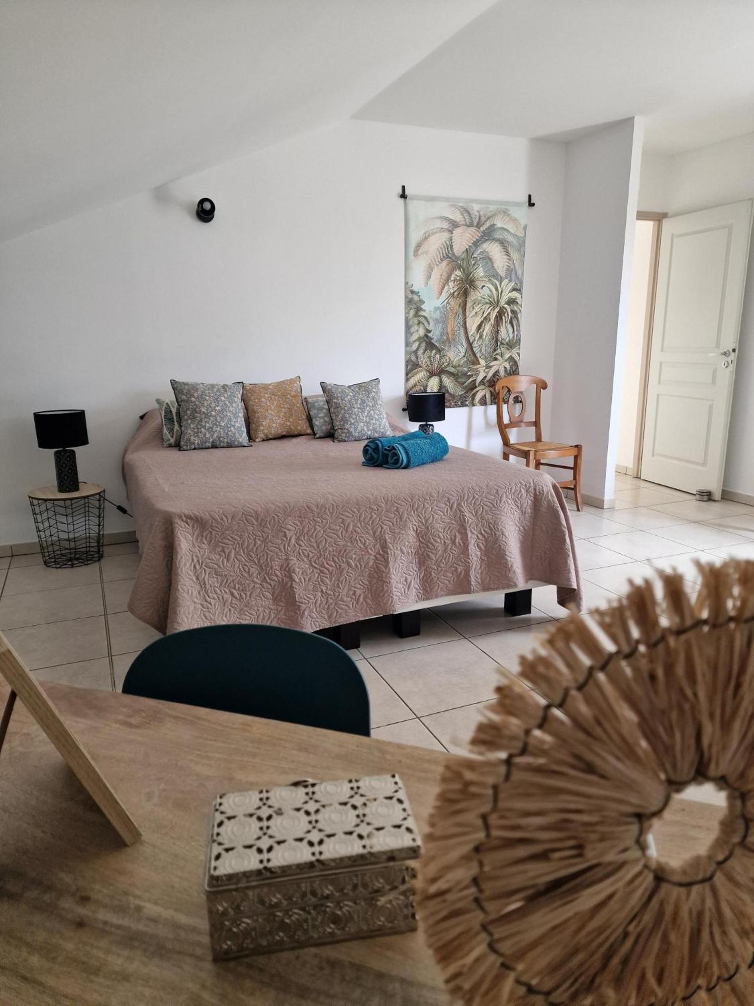 Appartement Villa Sur Le Toit, Vue Mer Saint-Gilles-les Bains Ngoại thất bức ảnh